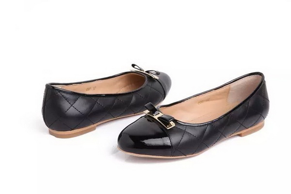 Ferragamo Shallow mouth flat shoes Women--025